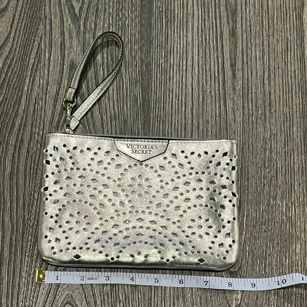 Victoria's Secret Wristlet Bag Makeup Cosmetics Zipper Closure Perforated Gold